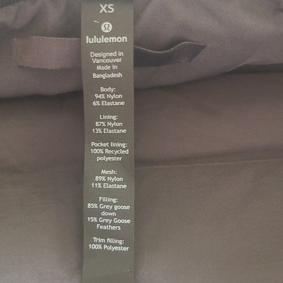 Lululemon Bomber - Picture 6 of 8